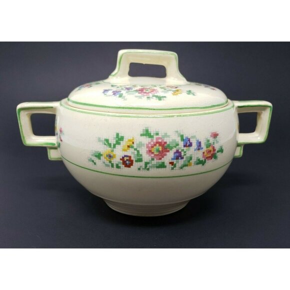 Johnson Brothers Victorian Floral Sugar Bowl with Lid - Picture 1 of 10